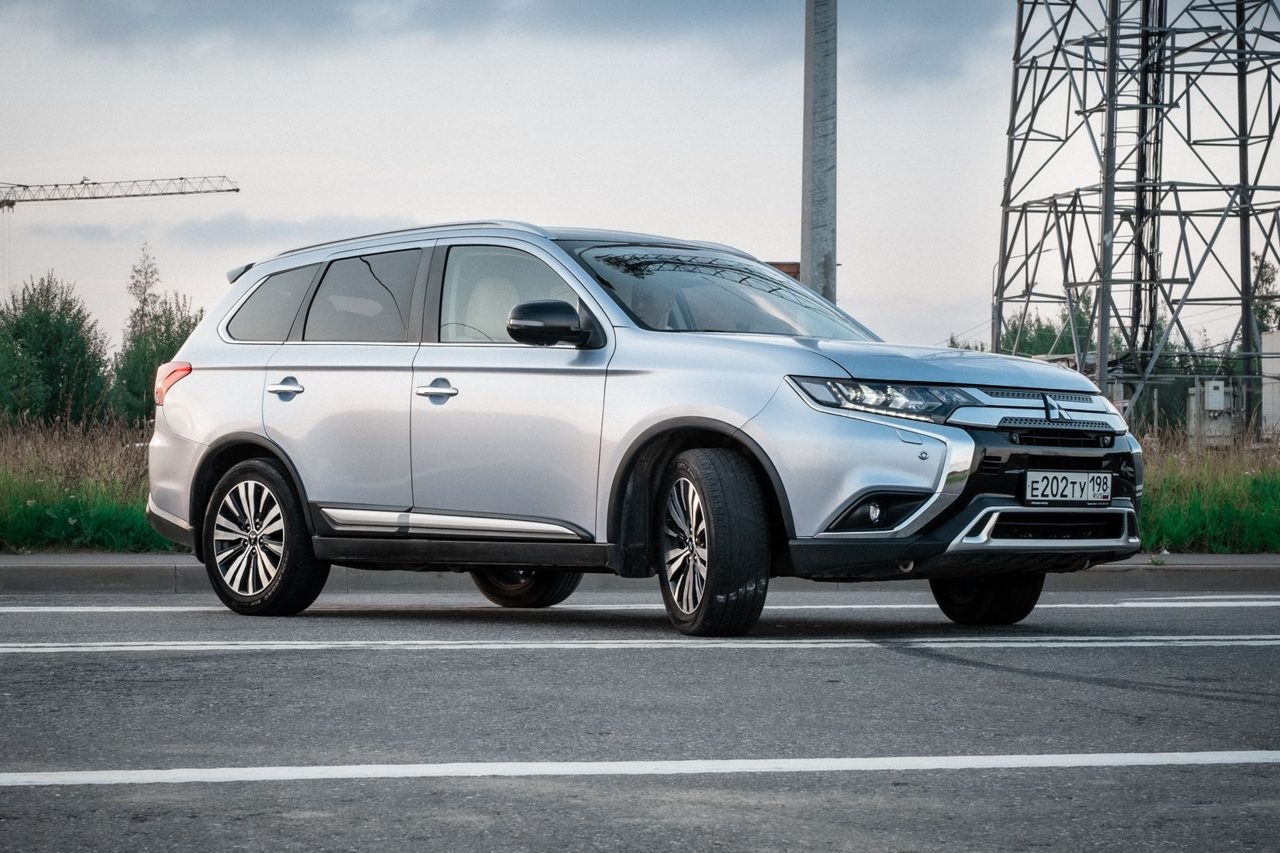Выкупленный Mitsubishi Outlander